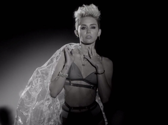 Miley Cyrus, Big Sean Fire Video Miley Cyrus, Big Sean Fire Video